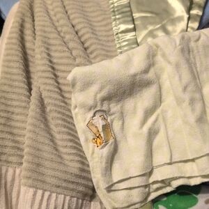 Disney Cream and Green Kids Blanket